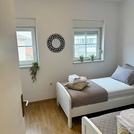 Mango Deluxe * ザダル